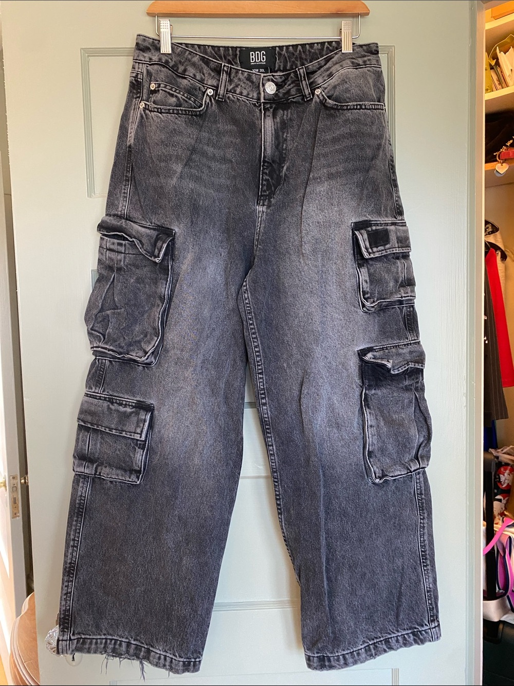 BDG Faded Black Cargo Jeans Size 30
